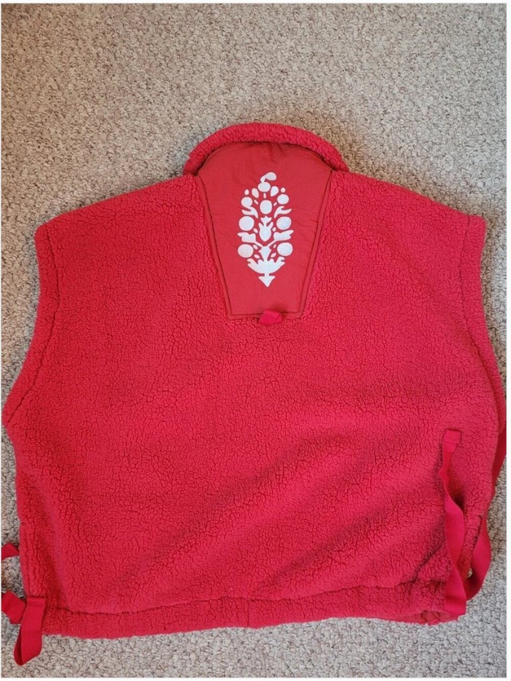 Free People NWT Movement Fleece Oversized Red Vest Back Logo size L